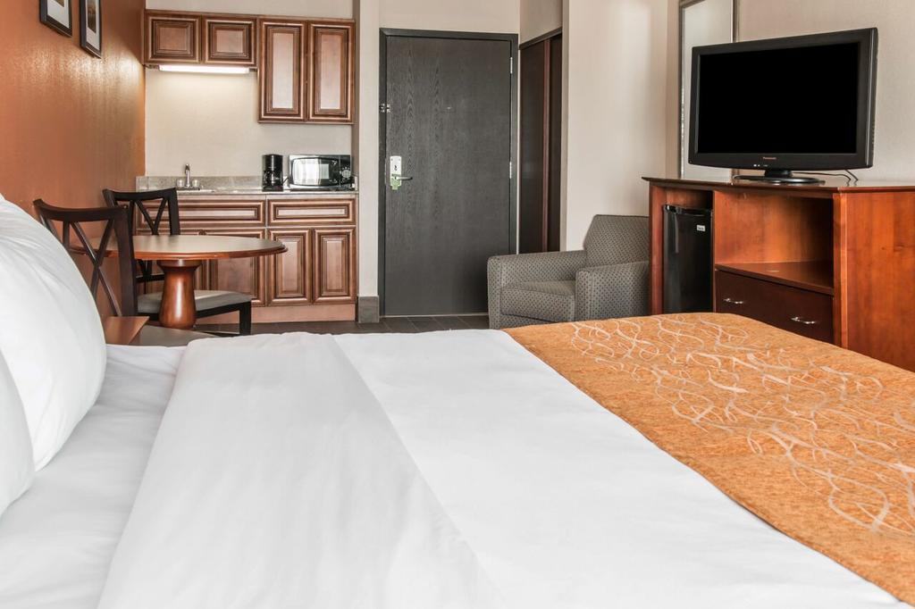 Country Inn & Suites By Radisson, Muskegon, Mi מראה חיצוני תמונה