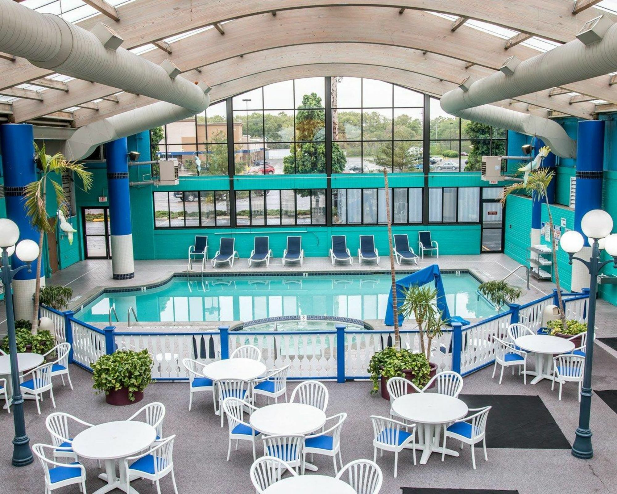 Country Inn & Suites By Radisson, Muskegon, Mi מראה חיצוני תמונה